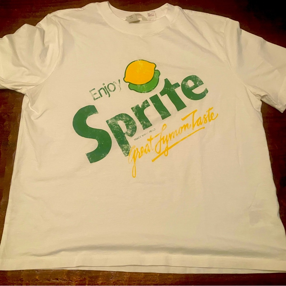 H&M white Sprite graphic T-shirt woman’s size medium
